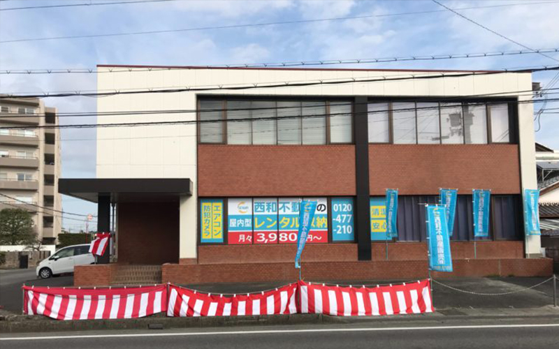 レンタル収納事業部